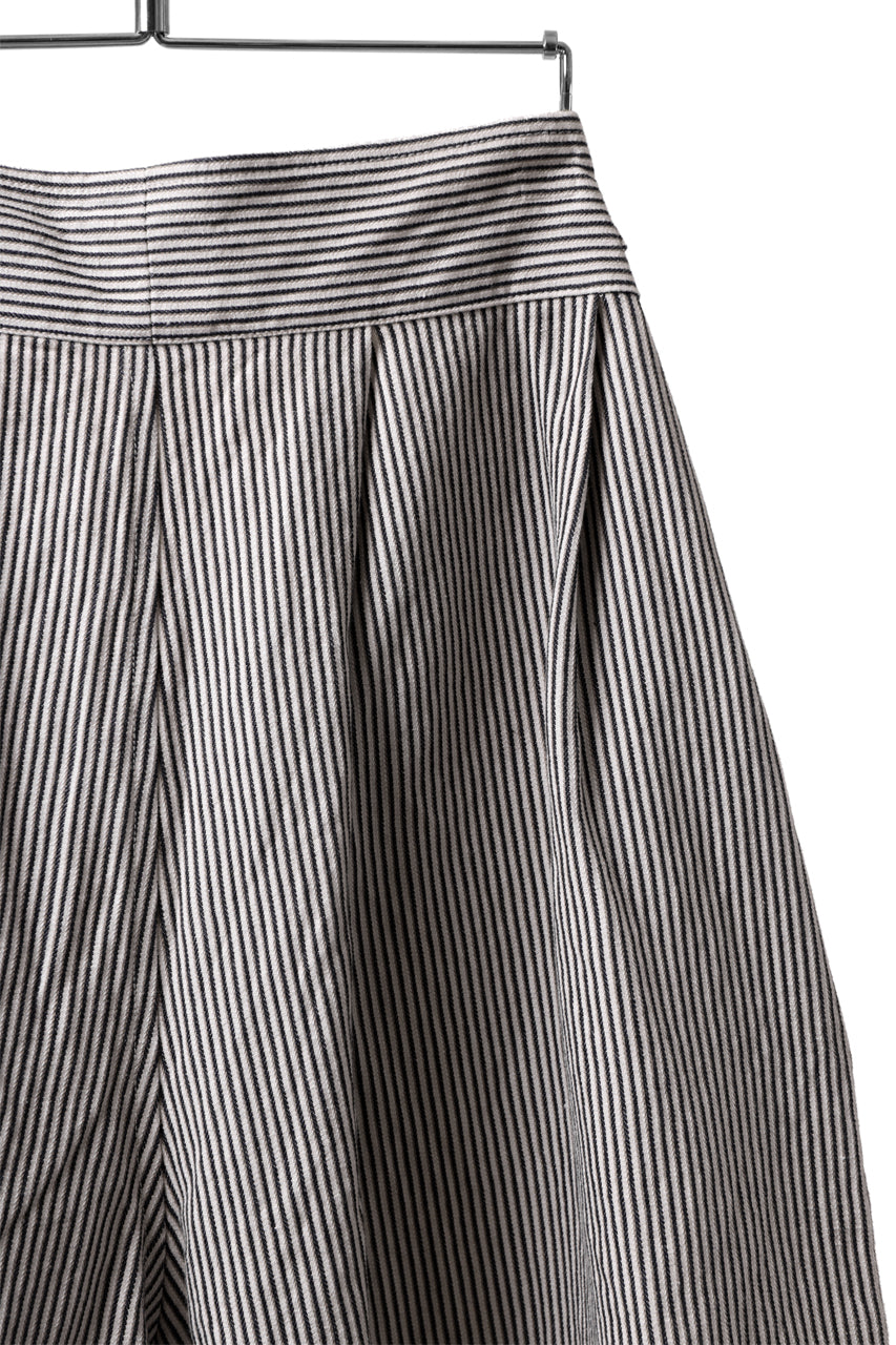 画像をギャラリービューアに読み込む, sus-sous gurkha short trousers / Herringbone Hickory (STRIPE)