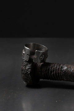 Load image into Gallery viewer, m.a+ thick silver stitched multiple cross ring / AG538/AG (SILVER)