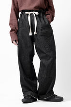 Load image into Gallery viewer, sus-sous trousers MK-1 / 11.5oz supima silket denim (BLACK)