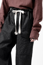 Load image into Gallery viewer, sus-sous trousers MK-1 / 11.5oz supima silket denim (BLACK)