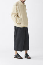 Load image into Gallery viewer, sus-sous exclusive atelier trousers / 10/2 linen cotton hop suck (BLACK)