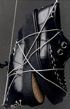 Load image into Gallery viewer, MASTERMIND WORLD x GEORGE COX THE HATTON (BLACK)