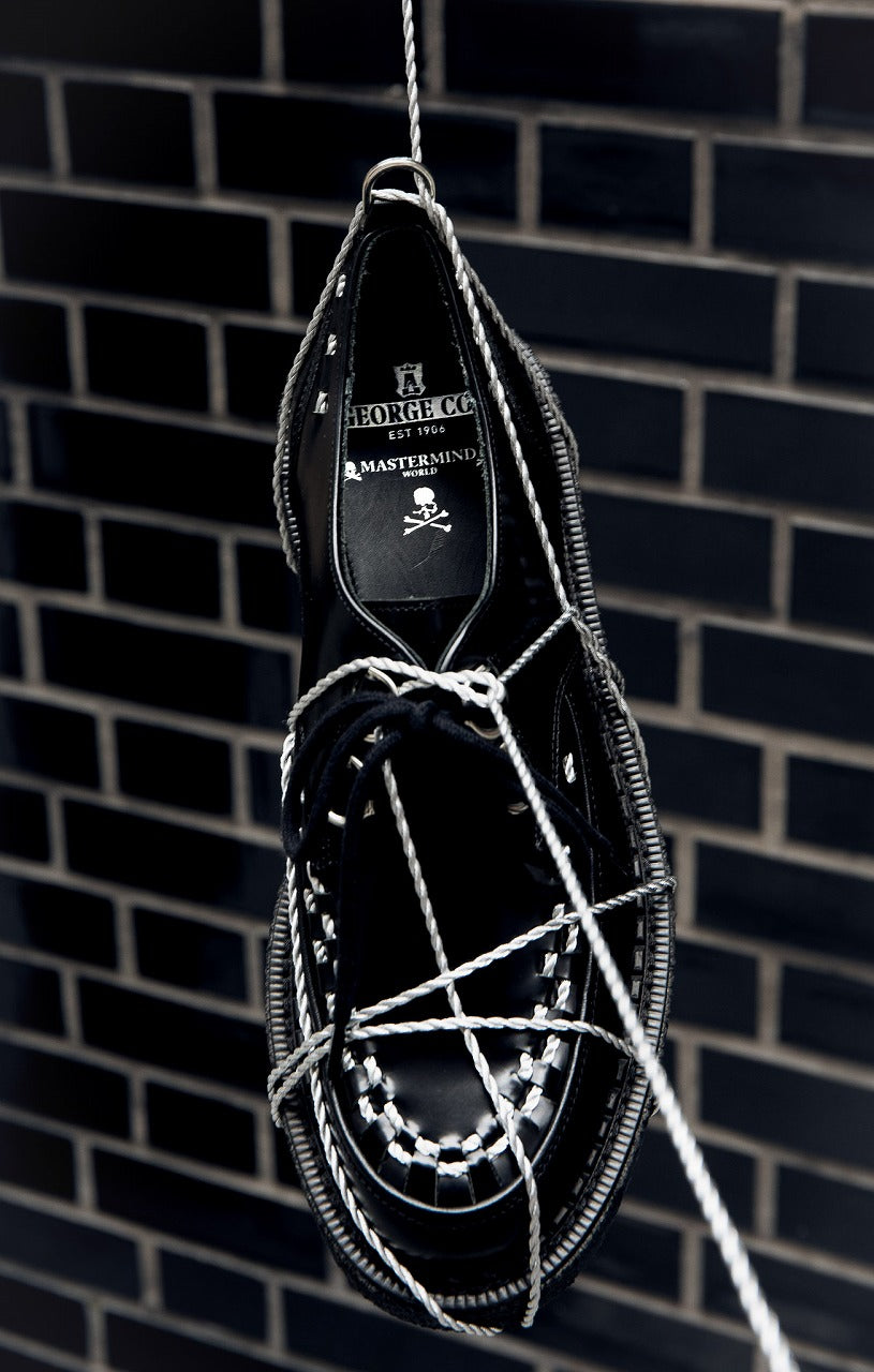 Load image into Gallery viewer, MASTERMIND WORLD x GEORGE COX THE HATTON (BLACK)
