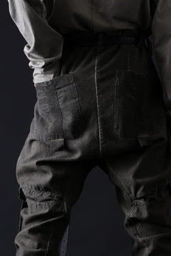 画像をギャラリービューアに読み込む, masnada BAGGY GUSSET POCKET PANTS / STRETCH RELIEF STRIPE COTTON (DUST)