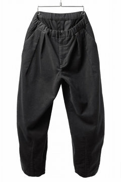 Load image into Gallery viewer, CAPERTICA BALLOON PANTS / NAPPING MOLESKIN (CHARCOAL)