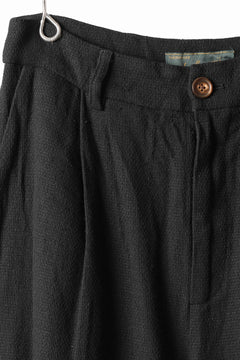 画像をギャラリービューアに読み込む, Aleksandr Manamis Wide Tapered Ankle Pant / Mesh Linen (BLACK)