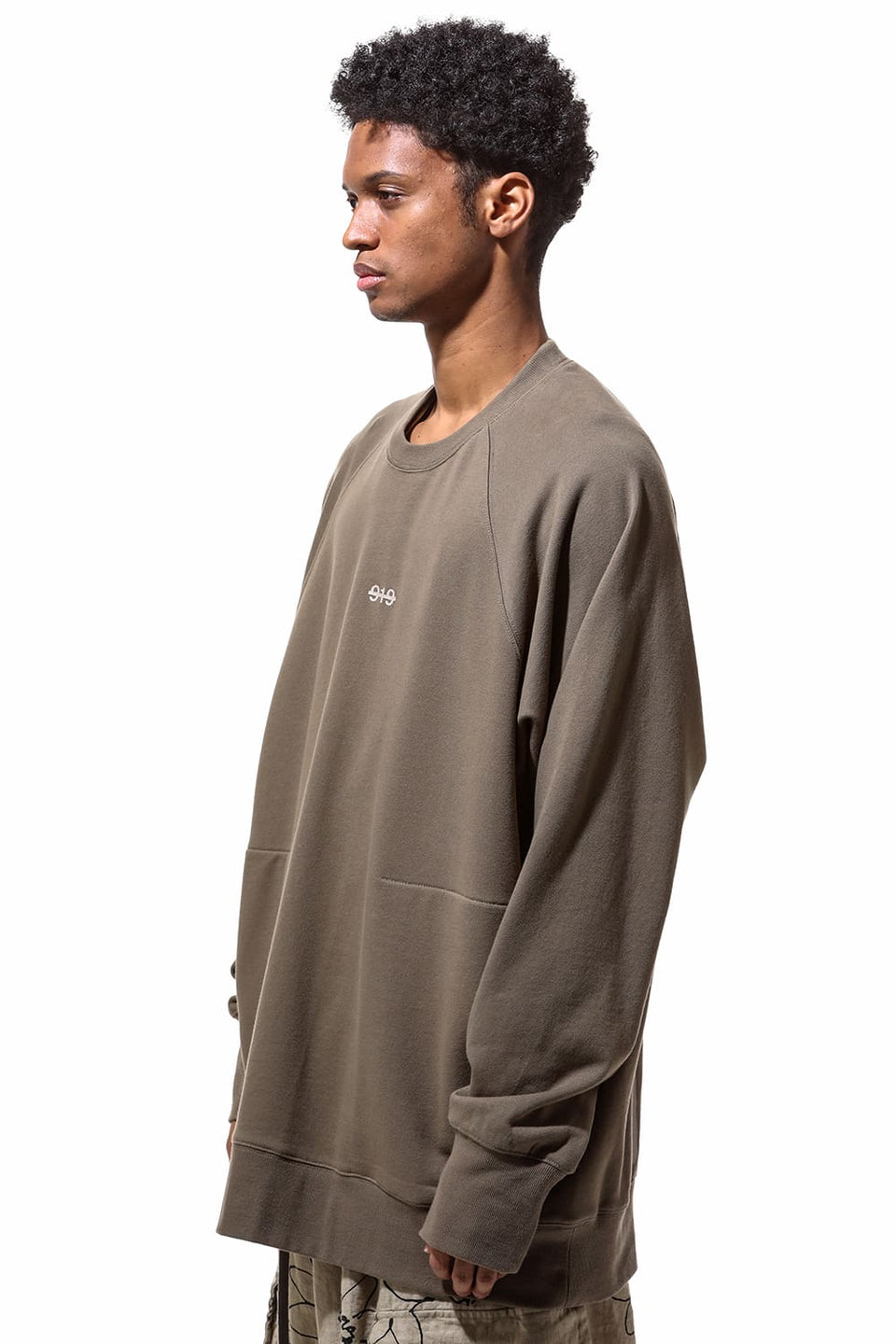 画像をギャラリービューアに読み込む, A.F ARTEFACT RAGLAN SWEAT TOP / PRINT BACK LOGO (BEIGE)