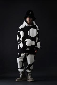 画像をギャラリービューアに読み込む, A.F ARTEFACT POLKA PATTERN SWEAT SAROUEL PANTS (BLACK)