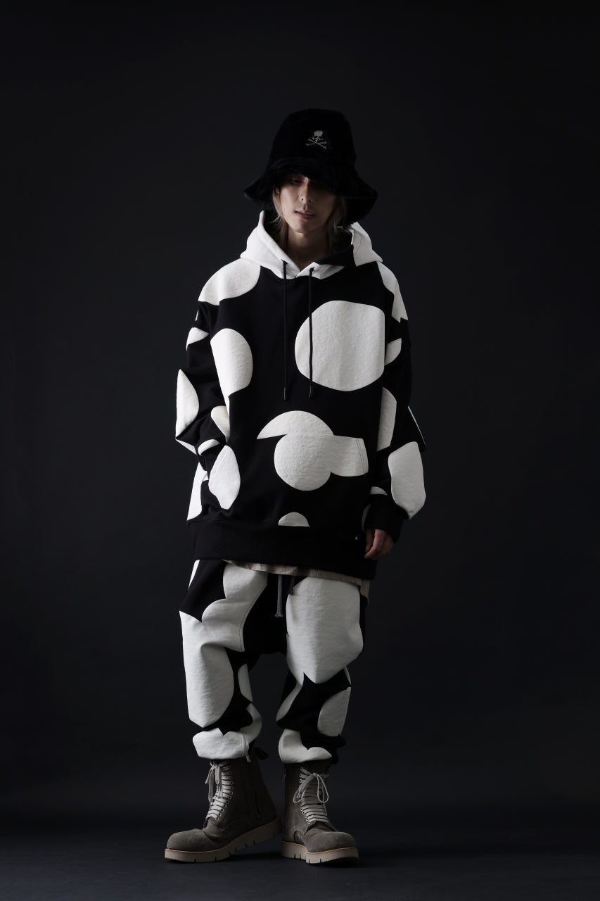 画像をギャラリービューアに読み込む, A.F ARTEFACT POLKA PATTERN SWEAT SAROUEL PANTS (BLACK)