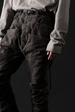 画像をギャラリービューアに読み込む, masnada SLIM GUSSET PANTS / STRETCH MICRO RIP COTTON (CAMO DUST)