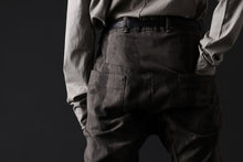 画像をギャラリービューアに読み込む, masnada SLIM GUSSET PANTS / STRETCH MICRO RIP COTTON (CAMO DUST)