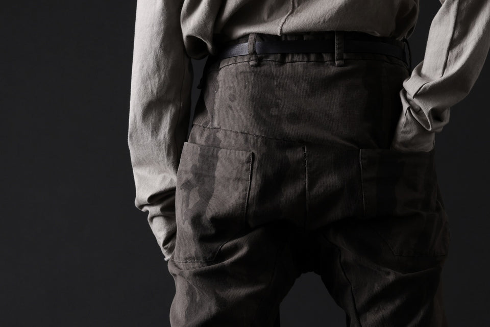 画像をギャラリービューアに読み込む, masnada SLIM GUSSET PANTS / STRETCH MICRO RIP COTTON (CAMO DUST)