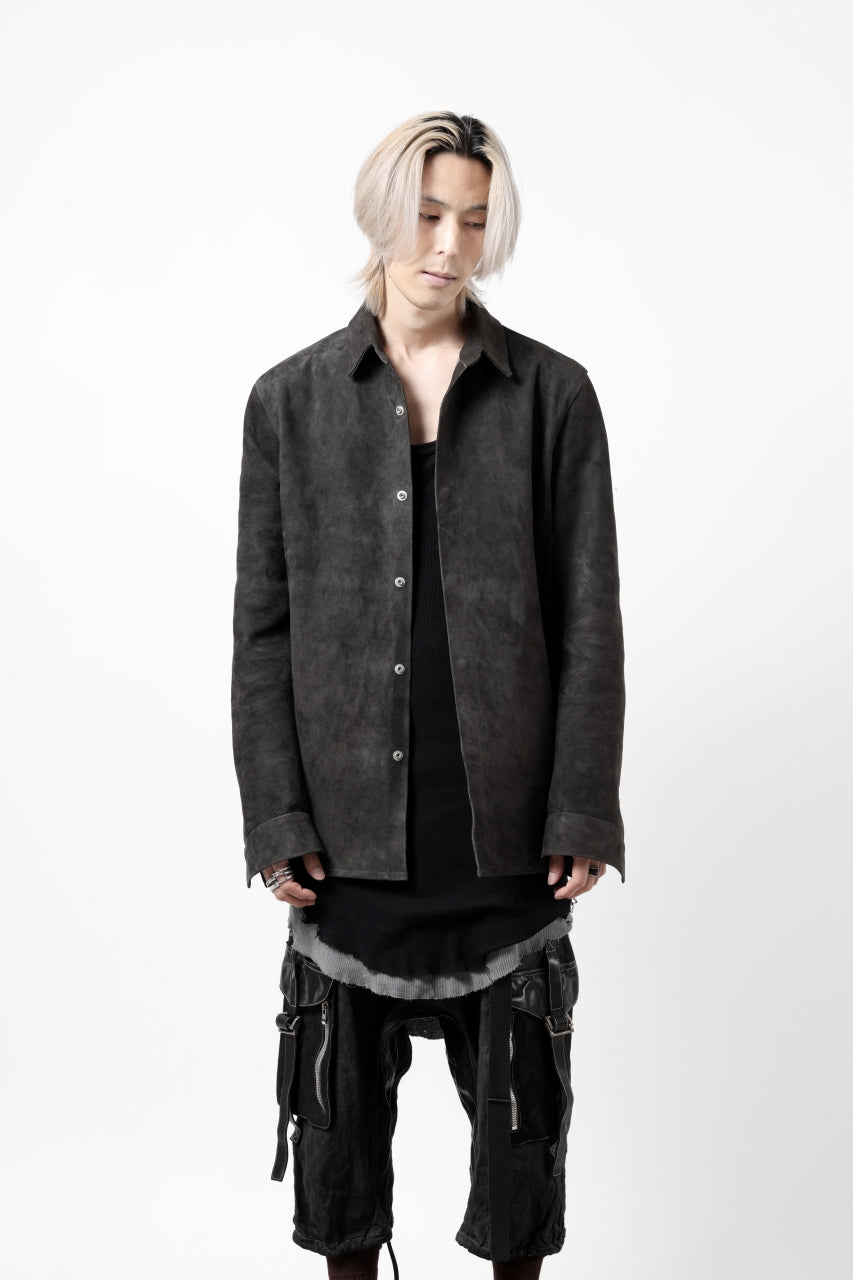 Load image into Gallery viewer, ISAMU KATAYAMA BACKLASH REVERSE LEATHER SHIRT / DOUBLE DYED - JP WET WHITE CALF (GREY)
