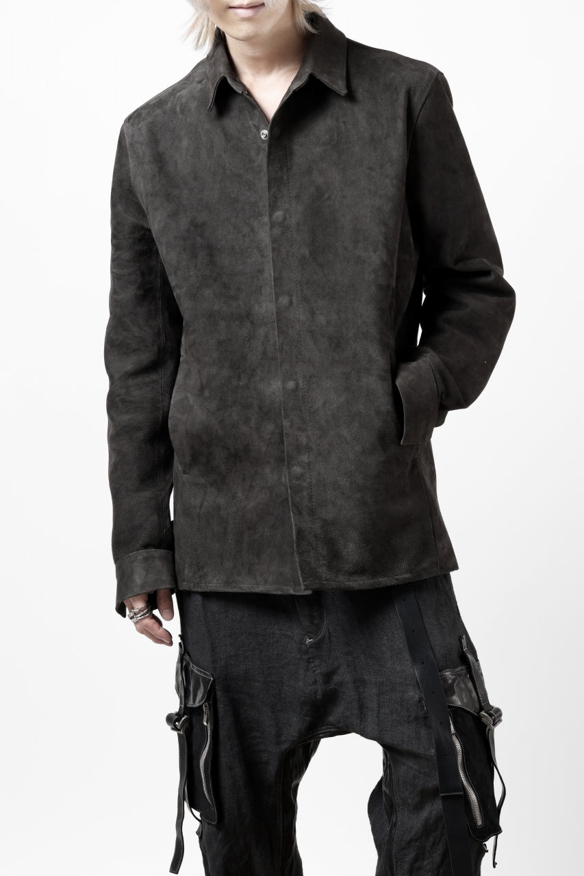 Load image into Gallery viewer, ISAMU KATAYAMA BACKLASH REVERSE LEATHER SHIRT / DOUBLE DYED - JP WET WHITE CALF (GREY)
