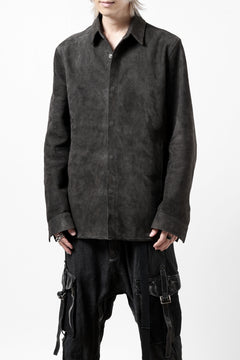 画像をギャラリービューアに読み込む, ISAMU KATAYAMA BACKLASH REVERSE LEATHER SHIRT / DOUBLE DYED - JP WET WHITE CALF (GREY)