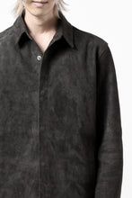 Load image into Gallery viewer, ISAMU KATAYAMA BACKLASH REVERSE LEATHER SHIRT / DOUBLE DYED - JP WET WHITE CALF (GREY)