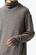 画像をギャラリービューアに読み込む, KLASICA SMOKE TURTLE NECK KNIT SWEAT TOP / WEANER WOOL RIB (FAWN)