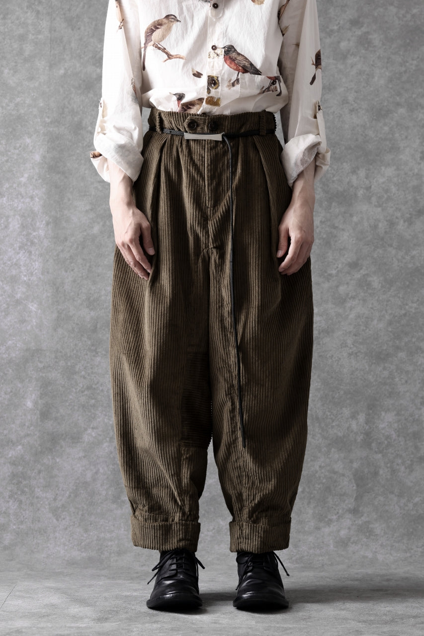 画像をギャラリービューアに読み込む, Aleksandr Manamis Corduroy Panel Pant (BROWN)