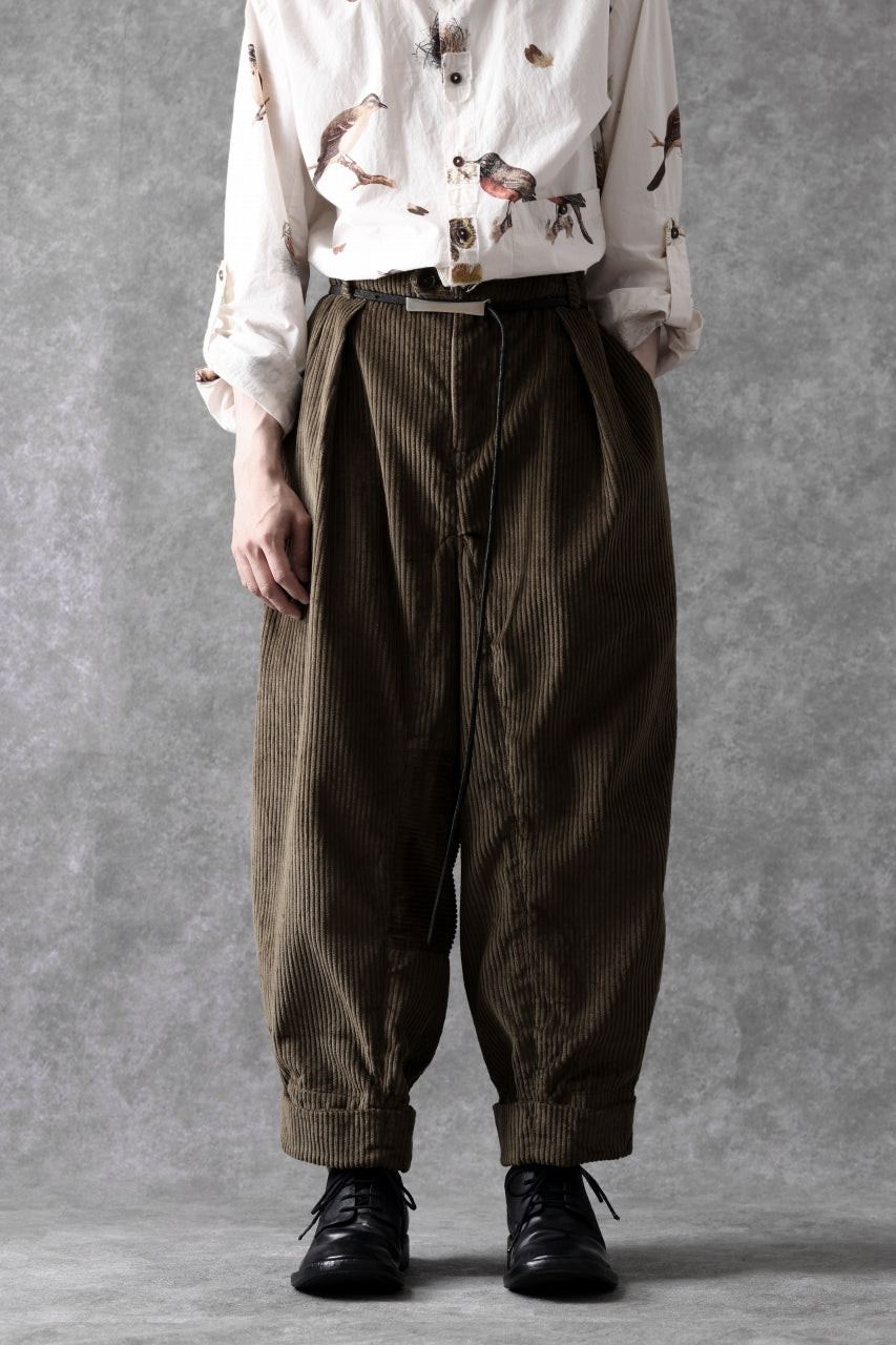 画像をギャラリービューアに読み込む, Aleksandr Manamis Corduroy Panel Pant (BROWN)