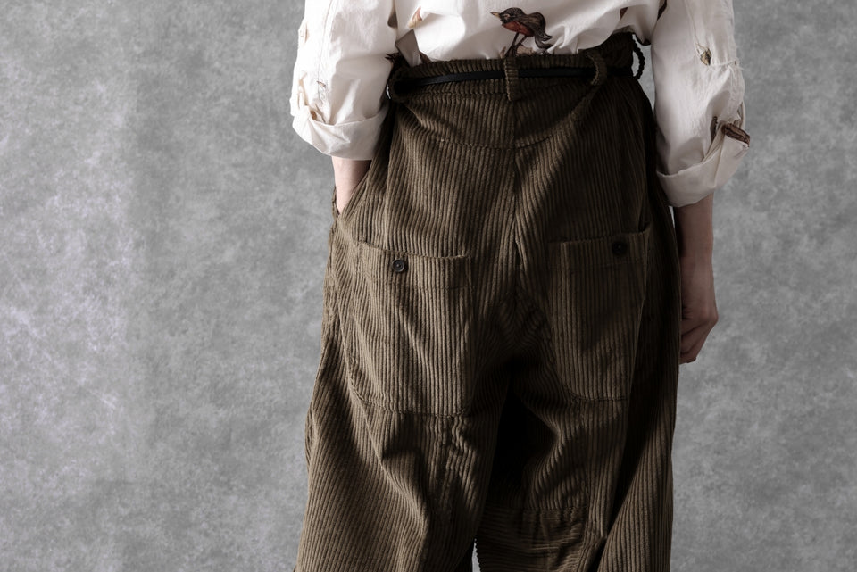 画像をギャラリービューアに読み込む, Aleksandr Manamis Corduroy Panel Pant (BROWN)