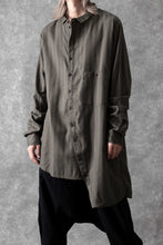 画像をギャラリービューアに読み込む, Aleksandr Manamis Asymmetric Striped Shirt (STRIPES)