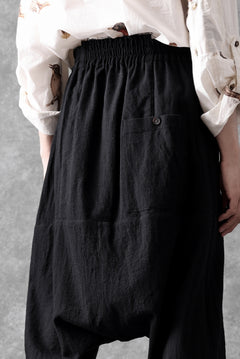 画像をギャラリービューアに読み込む, Aleksandr Manamis excluive A Shape Ruffle Edge Pant (BLACK)