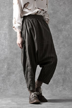画像をギャラリービューアに読み込む, Aleksandr Manamis A Shape Ruffle Edge Pant (STRIPES)