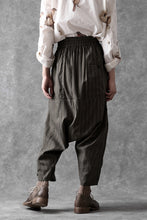 画像をギャラリービューアに読み込む, Aleksandr Manamis A Shape Ruffle Edge Pant (STRIPES)