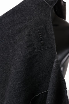 Load image into Gallery viewer, KLASICA BLACK CAT CREW NECK CARDIGAN / GRAINY PRINT BACK SIDE FLEECE (GREIGE)