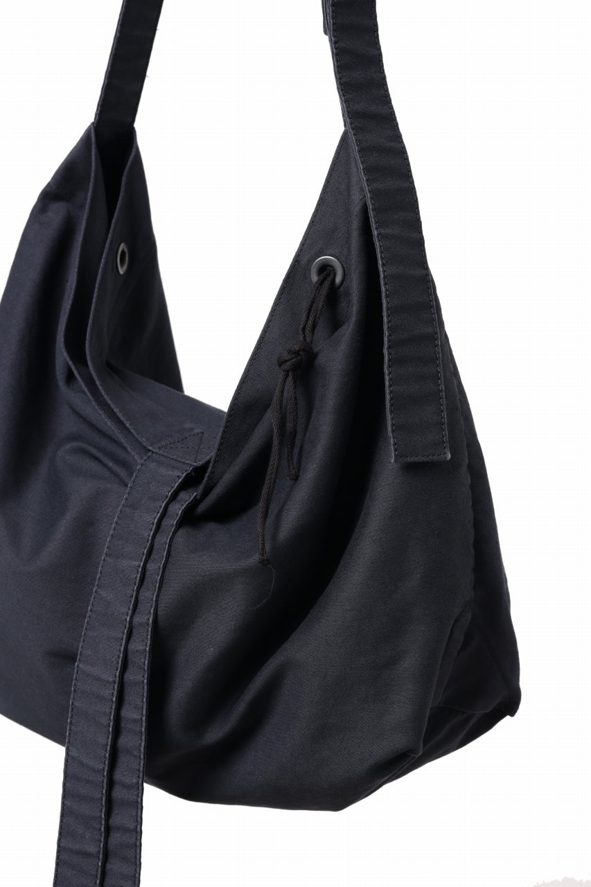 Load image into Gallery viewer, KLASICA BIVOUAC RIBBON SHOULDER BAG / SURPHER DYED MOLE SKIN (DEEP SEA)