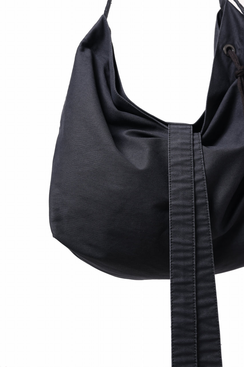 Load image into Gallery viewer, KLASICA BIVOUAC RIBBON SHOULDER BAG / SURPHER DYED MOLE SKIN (DEEP SEA)