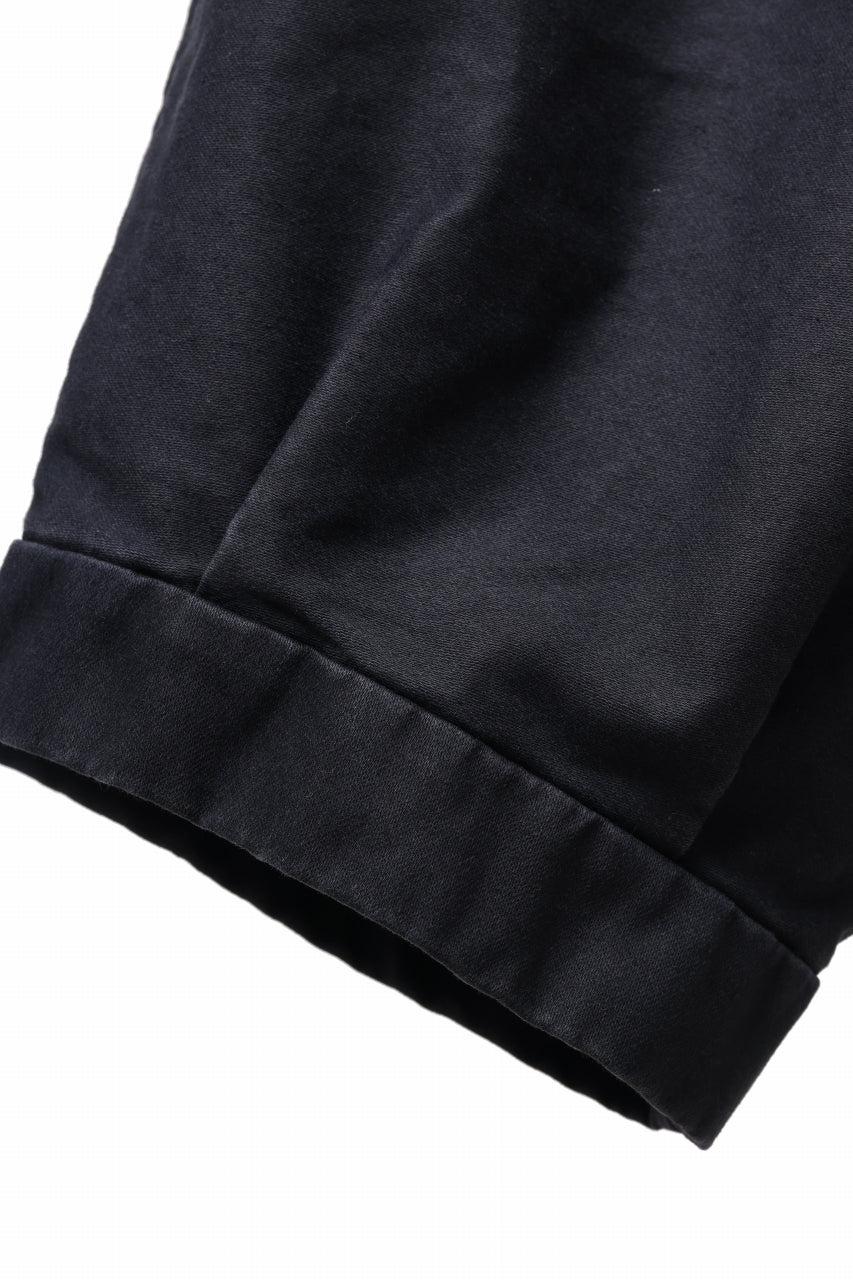 Load image into Gallery viewer, KLASICA GOSSE TWO TUCKED TROUSERS / SURPHER DYED MOLE SKIN (DEEP SEA)