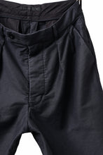 Load image into Gallery viewer, KLASICA GOSSE TWO TUCKED TROUSERS / SURPHER DYED MOLE SKIN (DEEP SEA)