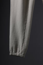 画像をギャラリービューアに読み込む, Ten c SWEAT PANTS / GARMENT DYED DIRECT FIXED DIAGONAL FLEECE + OJJ 11oz (BEIGE)