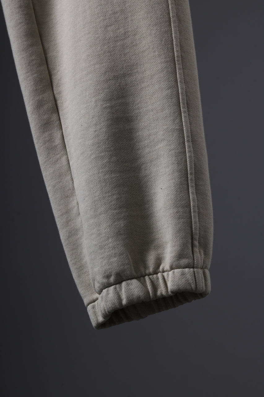 画像をギャラリービューアに読み込む, Ten c SWEAT PANTS / GARMENT DYED DIRECT FIXED DIAGONAL FLEECE + OJJ 11oz (BEIGE)