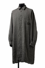 画像をギャラリービューアに読み込む, YUTA MATSUOKA long shirt / linen gold thread stripe (charcoal gray)