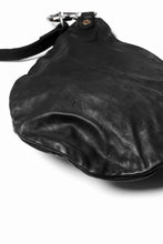 Load image into Gallery viewer, ISAMU KATAYAMA BACKLASH 2WAY BAM FLAP BAG / ITALY SHOULDER OBJECT DYED (BLACK)