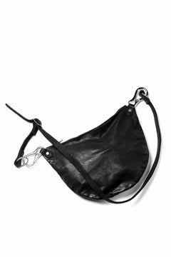 Load image into Gallery viewer, ISAMU KATAYAMA BACKLASH 2WAY BAM FLAP BAG / ITALY SHOULDER OBJECT DYED (BLACK)