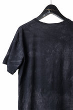 Load image into Gallery viewer, KLASICA HAZE LOOSE FIT HAND DYED TEE (FADE GREIGE #1)