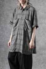 画像をギャラリービューアに読み込む, KLASICA RELAXED FIT H/S SHIRTS / DRAPE &amp; SMOOTH TEXTILE (GRAYSH DYE CHECK)