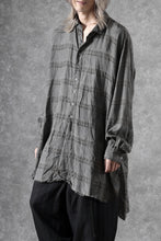 画像をギャラリービューアに読み込む, KLASICA SHORT COLLAR ROOMY SHIRTS / DRAPE & SMOOTH TEXTILE (GRAYSH DYE CHECK)