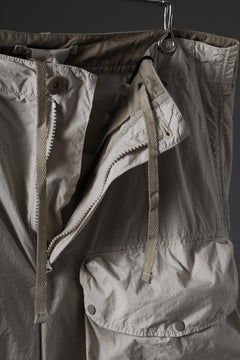 画像をギャラリービューアに読み込む, Ten c CARGO TROUSERS / GARMENT DYED LIGHT NYLON TACTEL MID LAYER (BEIGE)