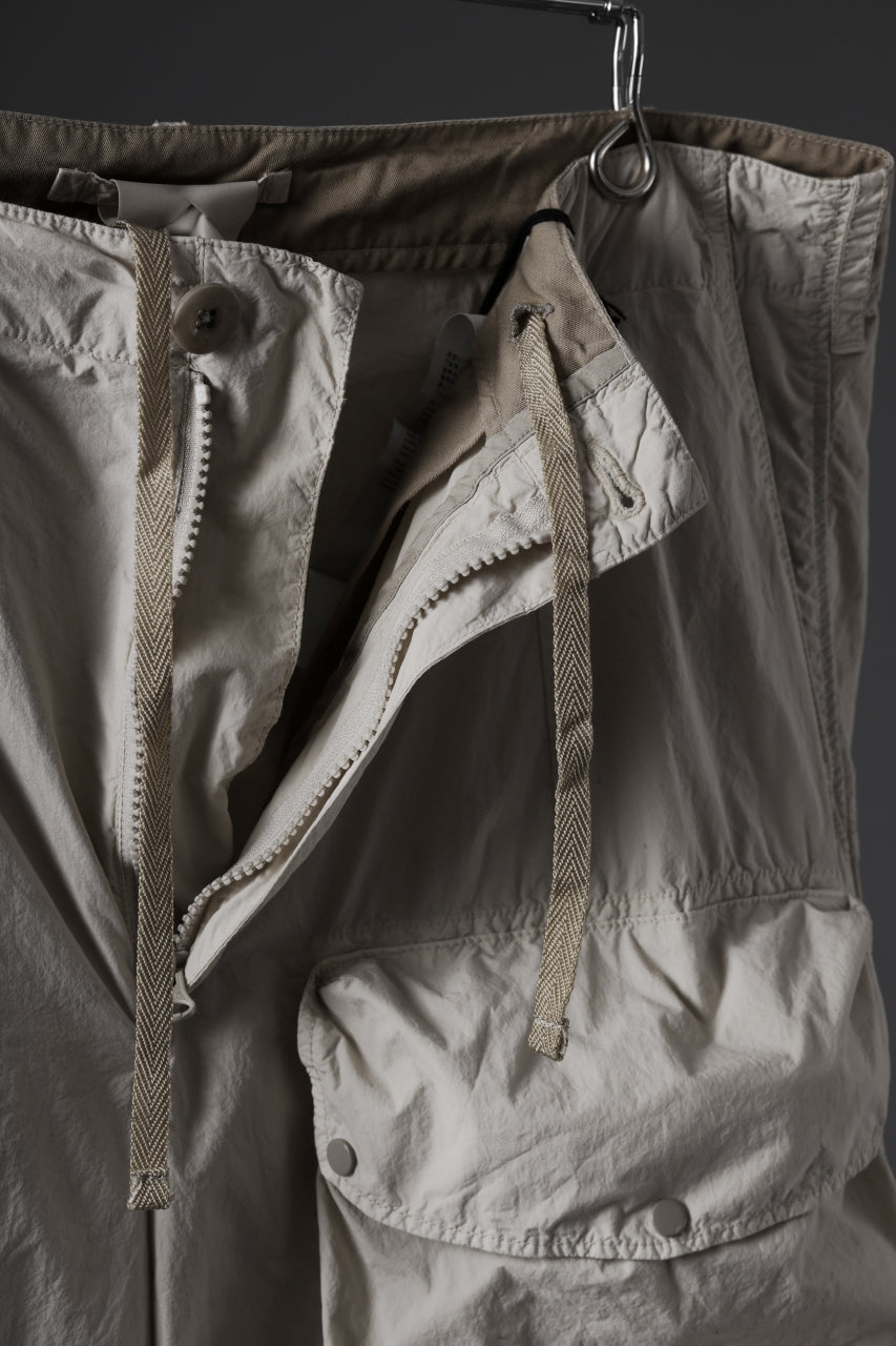 画像をギャラリービューアに読み込む, Ten c CARGO TROUSERS / GARMENT DYED LIGHT NYLON TACTEL MID LAYER (BEIGE)