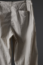 画像をギャラリービューアに読み込む, Ten c CARGO TROUSERS / GARMENT DYED LIGHT NYLON TACTEL MID LAYER (BEIGE)