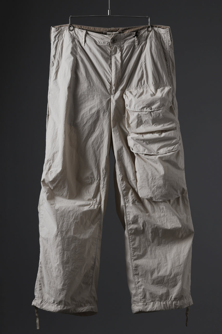画像をギャラリービューアに読み込む, Ten c CARGO TROUSERS / GARMENT DYED LIGHT NYLON TACTEL MID LAYER (BEIGE)