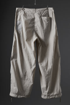 画像をギャラリービューアに読み込む, Ten c CARGO TROUSERS / GARMENT DYED LIGHT NYLON TACTEL MID LAYER (BEIGE)