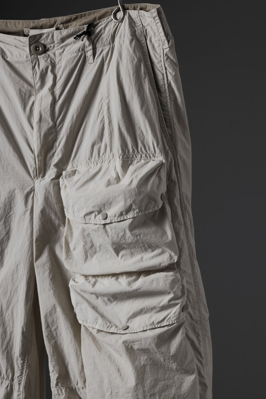 画像をギャラリービューアに読み込む, Ten c CARGO TROUSERS / GARMENT DYED LIGHT NYLON TACTEL MID LAYER (BEIGE)