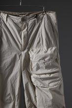 画像をギャラリービューアに読み込む, Ten c CARGO TROUSERS / GARMENT DYED LIGHT NYLON TACTEL MID LAYER (BEIGE)