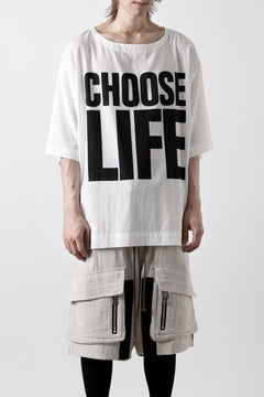 画像をギャラリービューアに読み込む, KATHARINE HAMNETT FABRIC SLOGAN TEE / CHOOSE LIFE (WHITE)