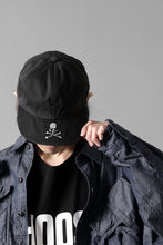 画像をギャラリービューアに読み込む, MASTERMIND WORLD x KATHARINE HAMNETT VINTAGE WASHED ORGANIC COTTON CAP (BLACK)